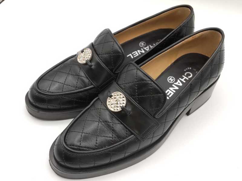 シャネル買取　ローファー